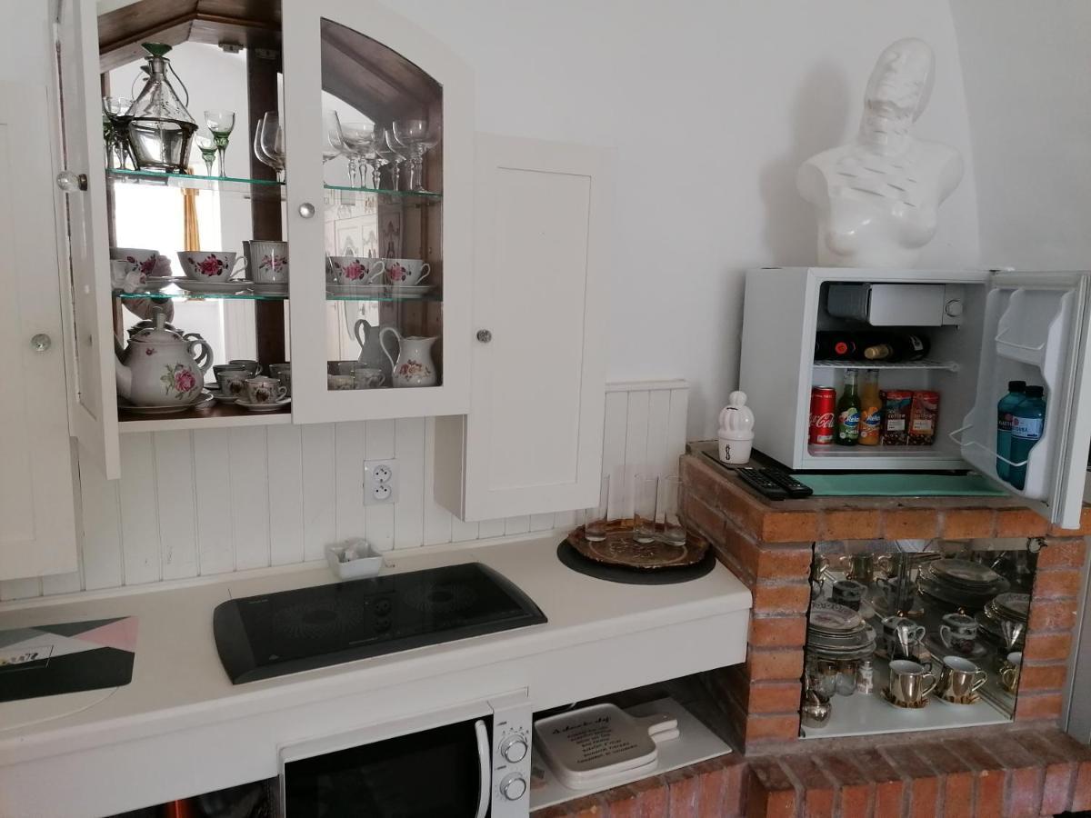 Gothic House Apartments Кремниця Екстер'єр фото
